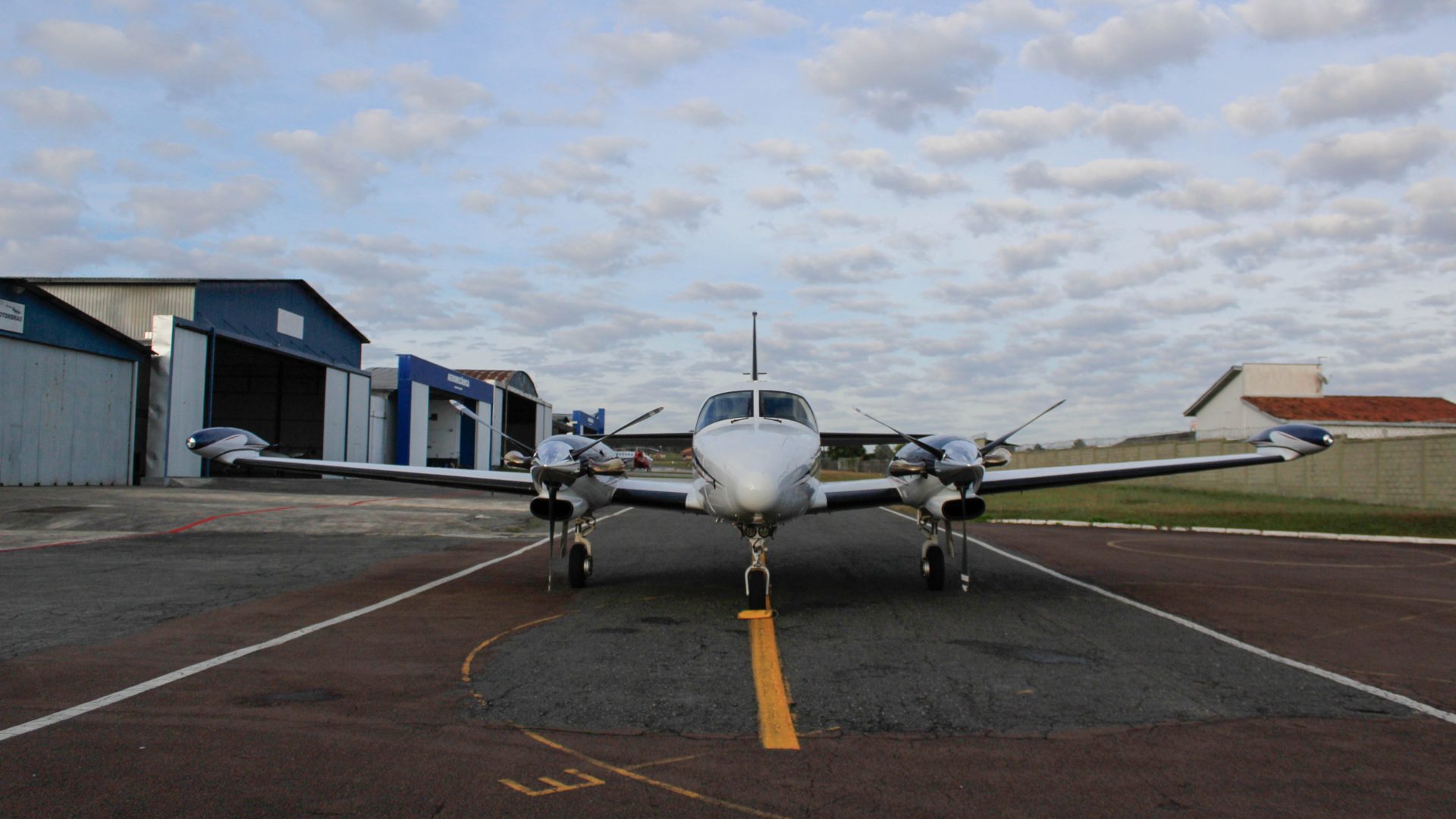 PIPER CHEYENNE ll 1981