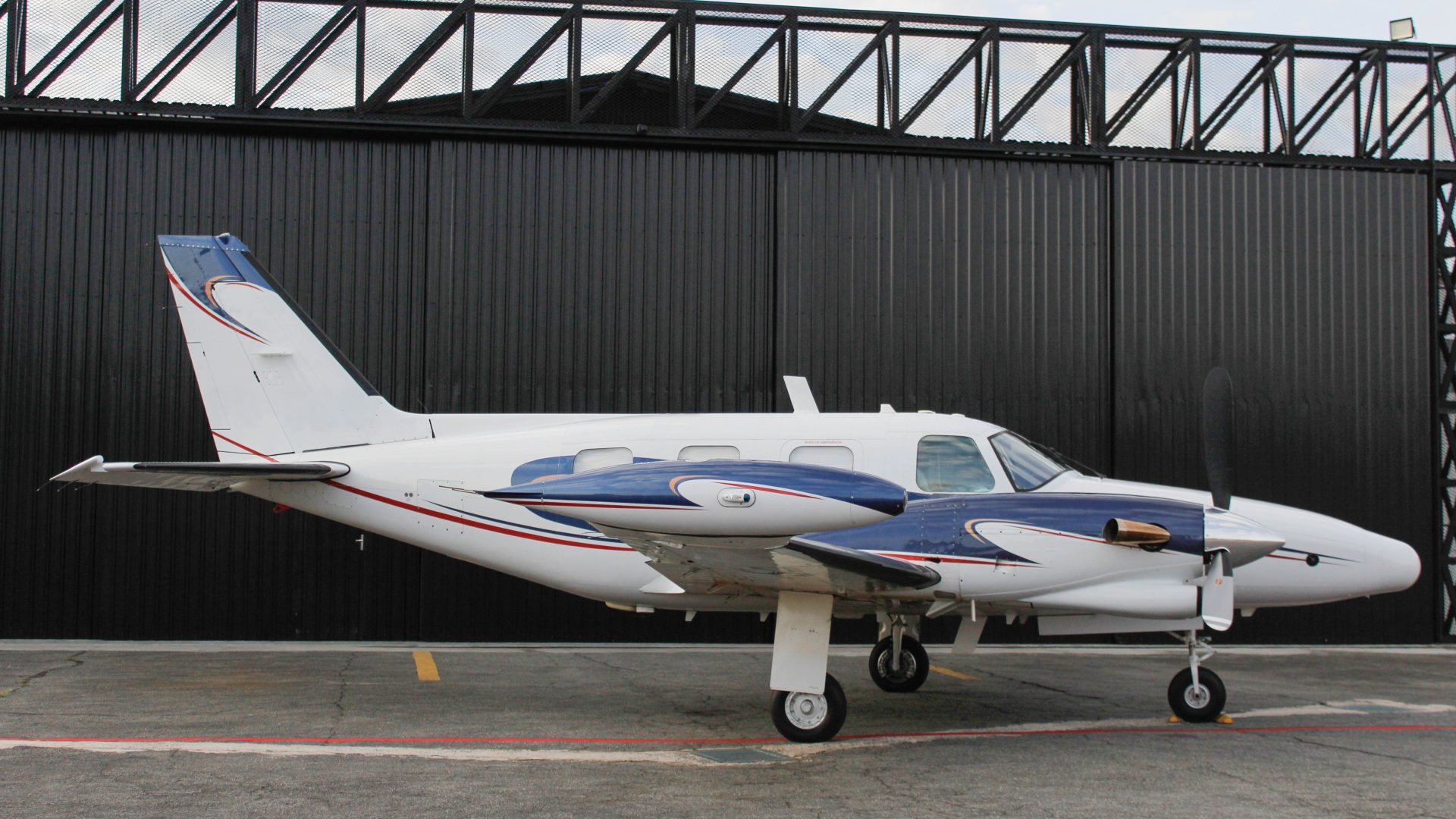 PIPER CHEYENNE ll 1981