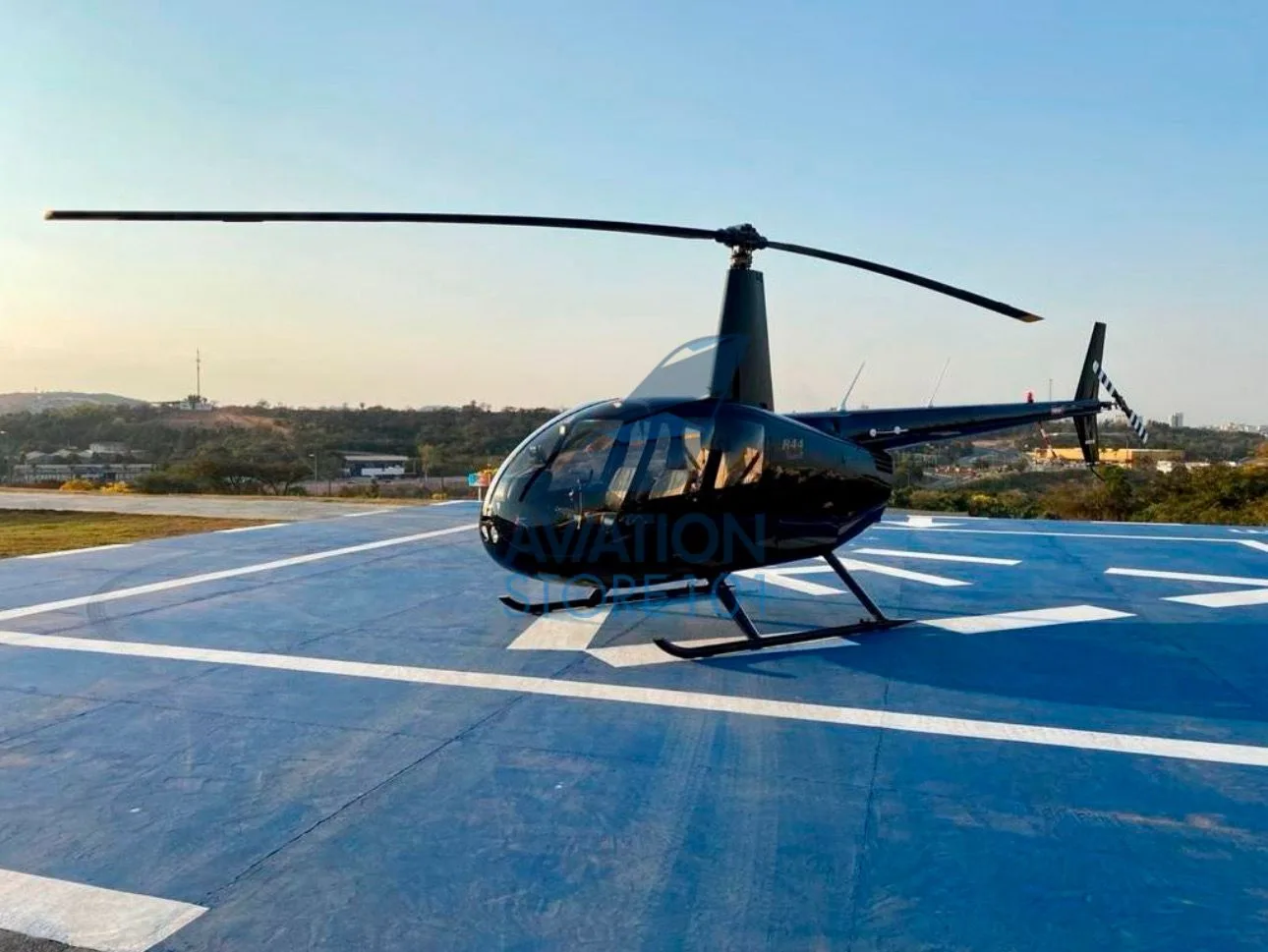 ROBINSON R44 RAVEN II 2010