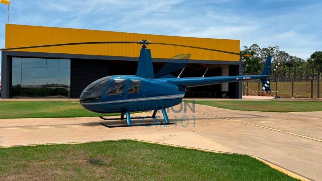 ROBINSON R44 RAVEN II 2012