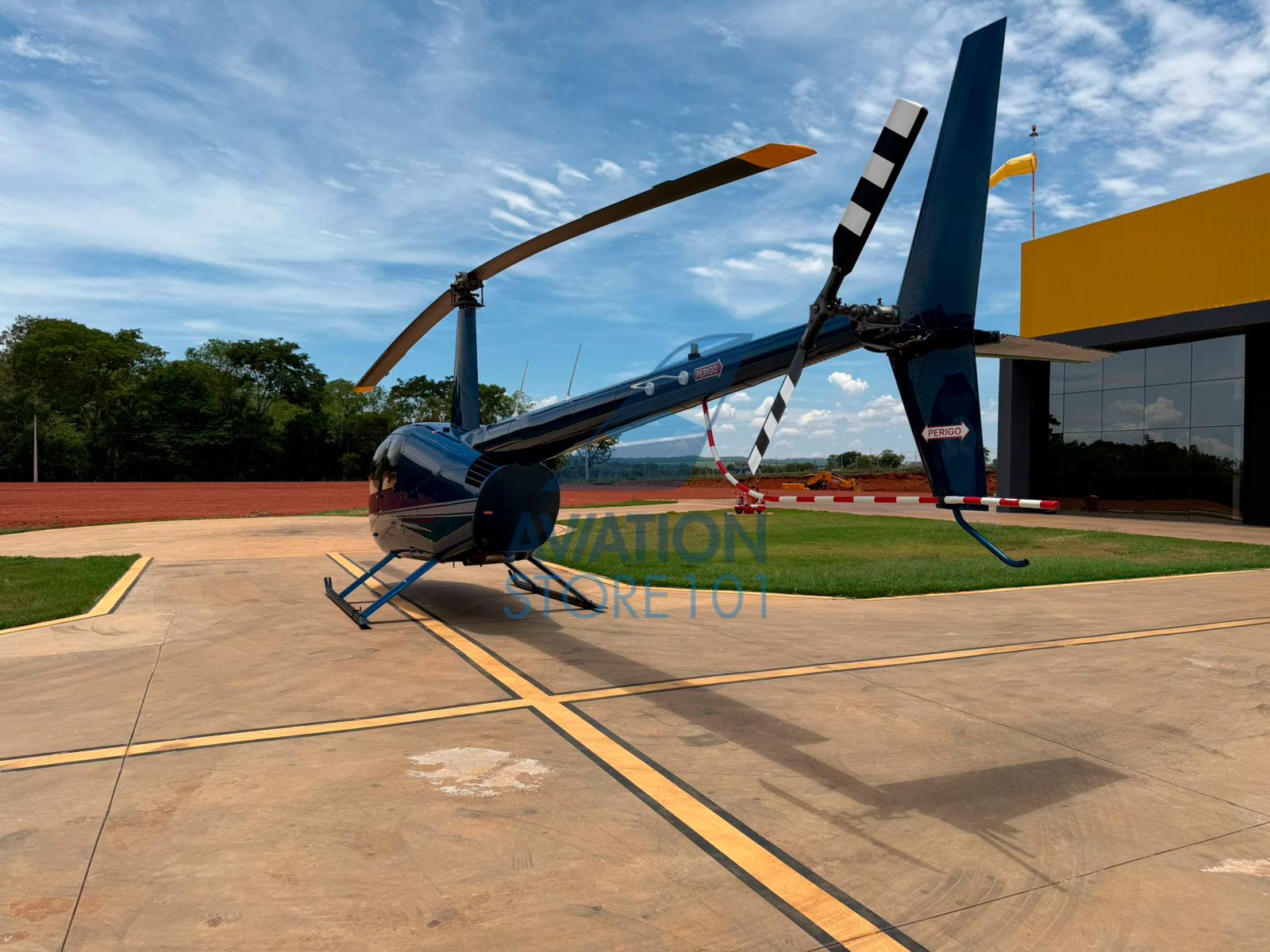 ROBINSON R44 RAVEN II 2012