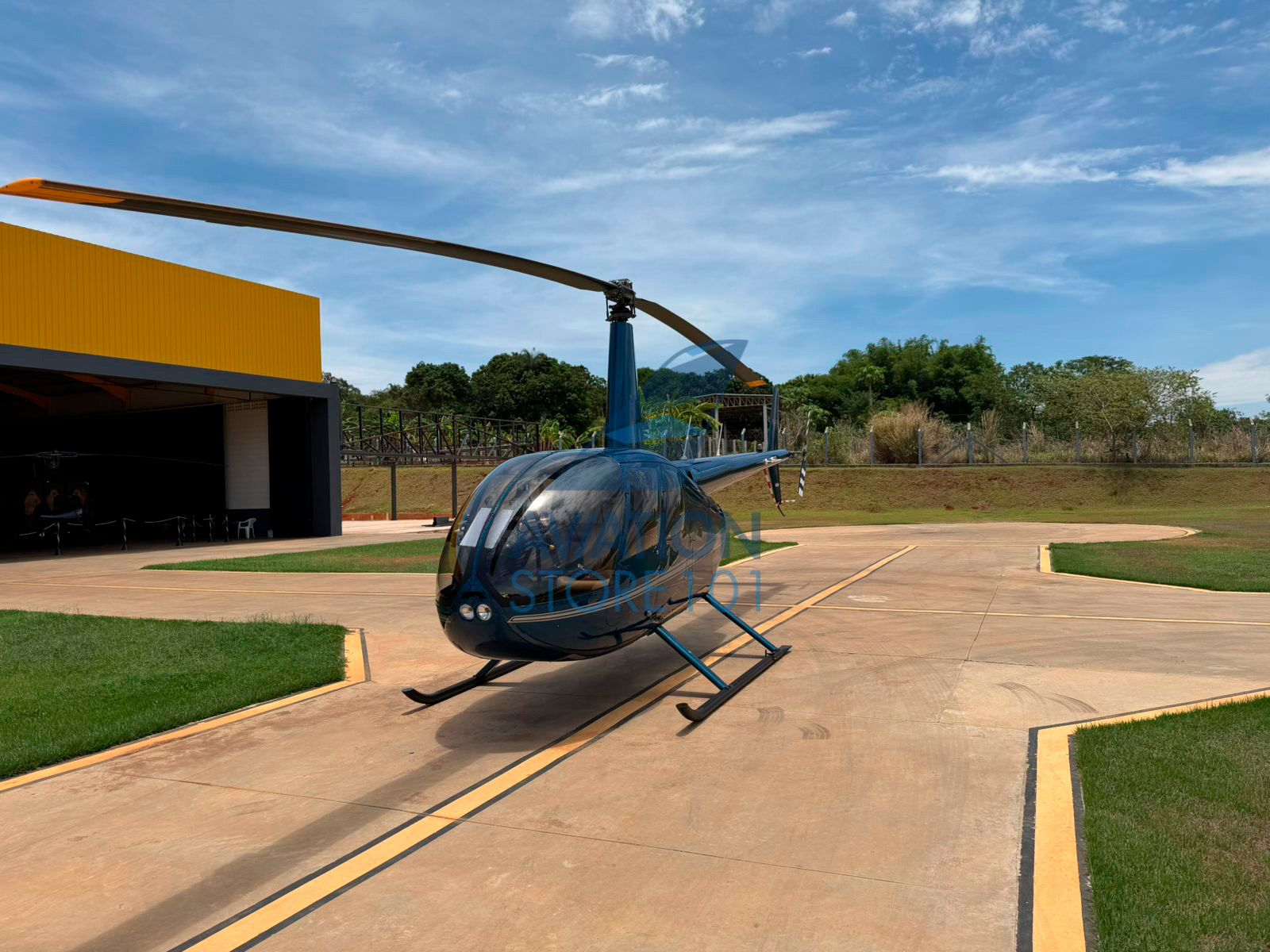 ROBINSON R44 RAVEN II 2012