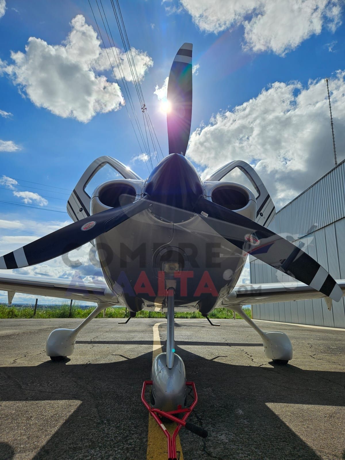 CIRRUS SR22 GTS 2007