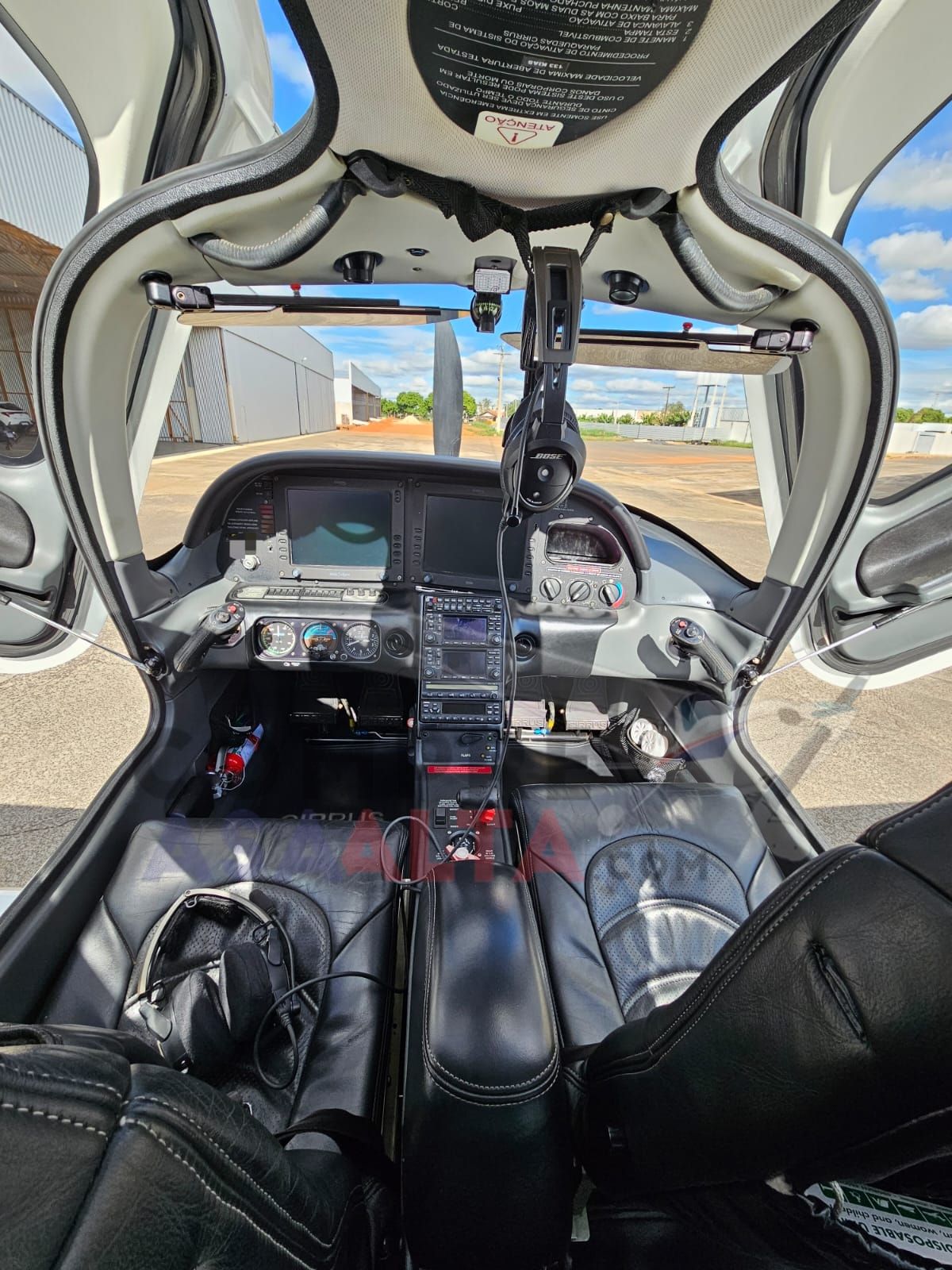 CIRRUS SR22 GTS 2007