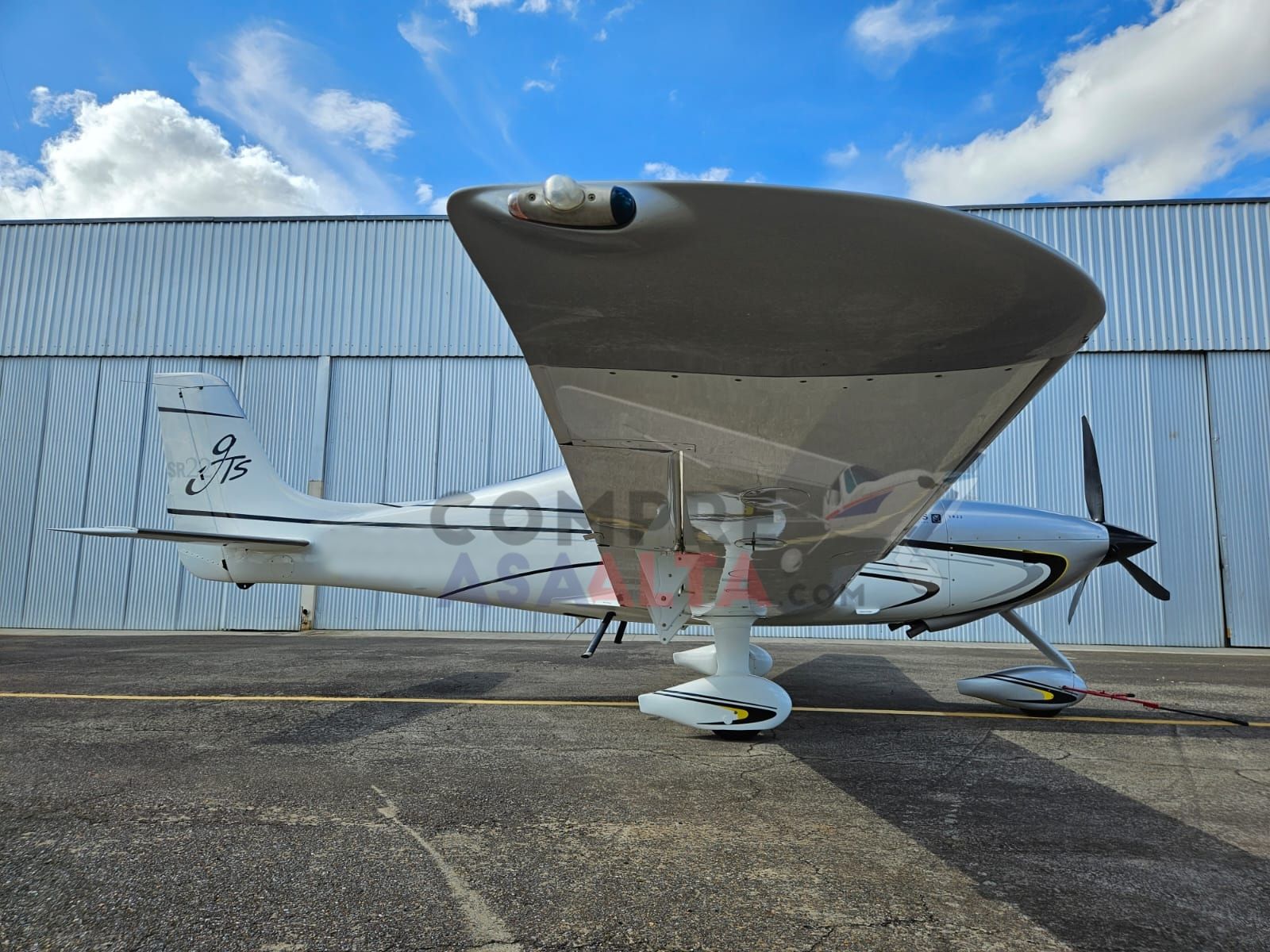 CIRRUS SR22 GTS 2007