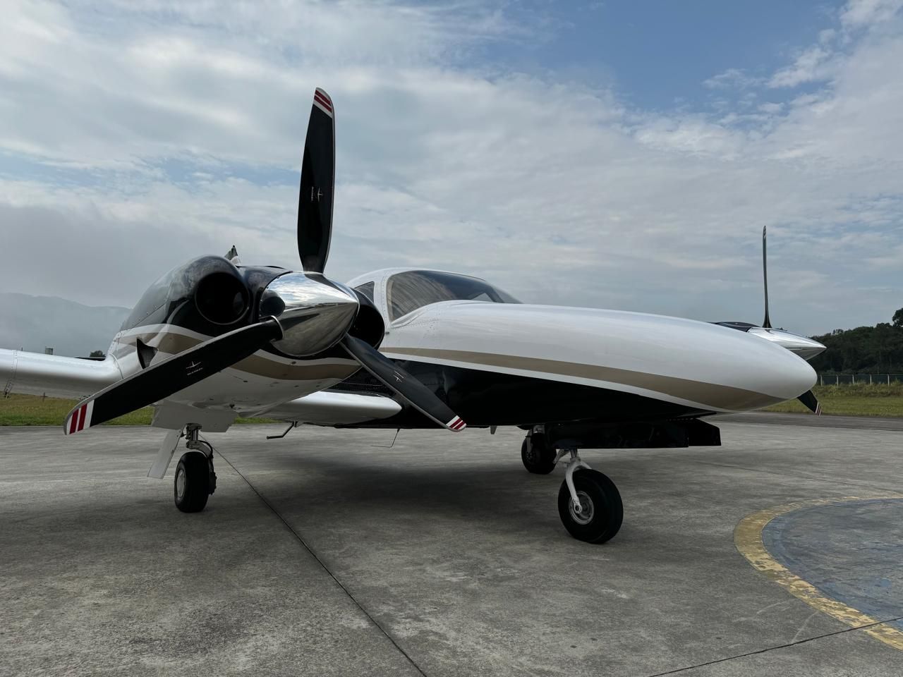PIPER PA34-220T SENECA V 2015