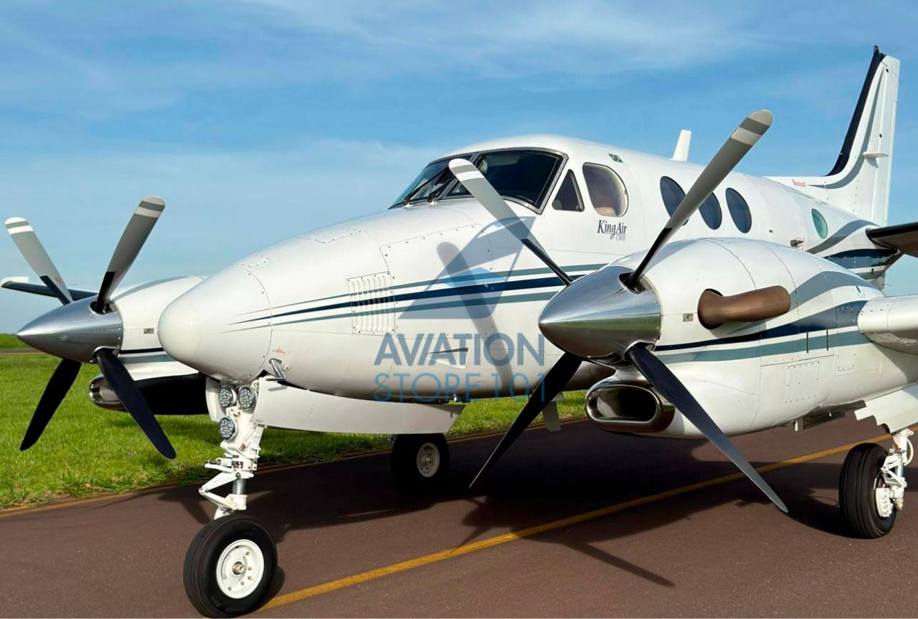 BEECHCRAFT KING AIR C90B 2002