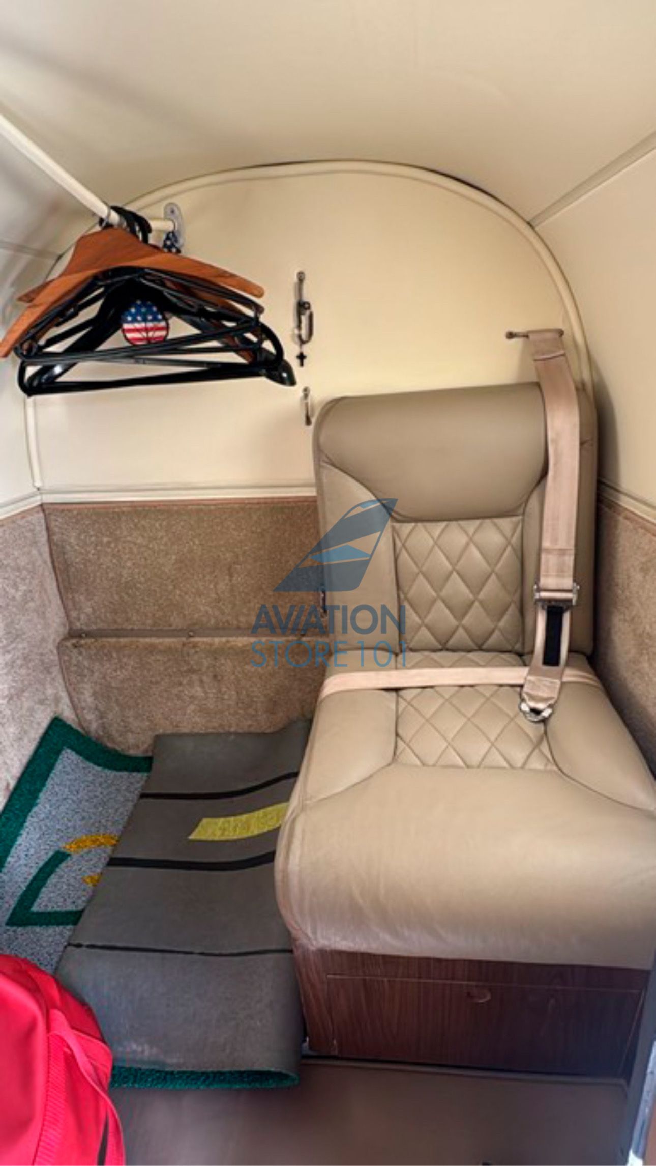 BEECHCRAFT KING AIR F90 BLACKHAW 1981