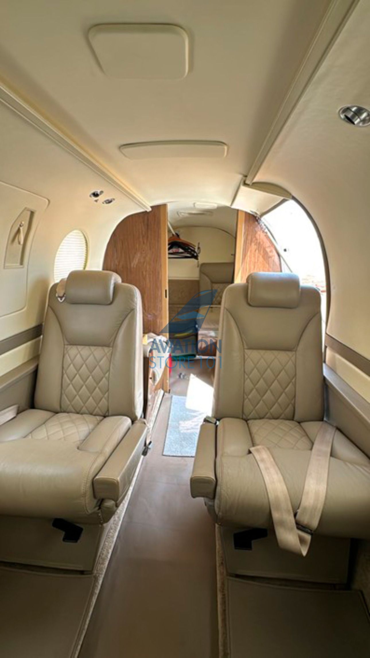 BEECHCRAFT KING AIR F90 BLACKHAW 1981