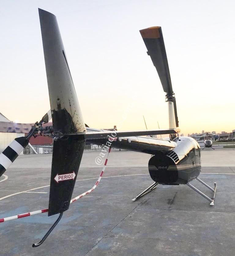 ROBINSON R44 RAVENS II 2013 FOB