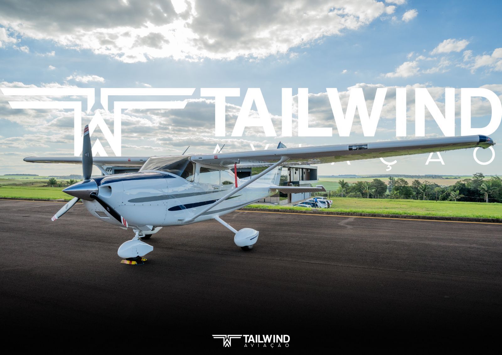 CESSNA 182T SKYLANE 2003