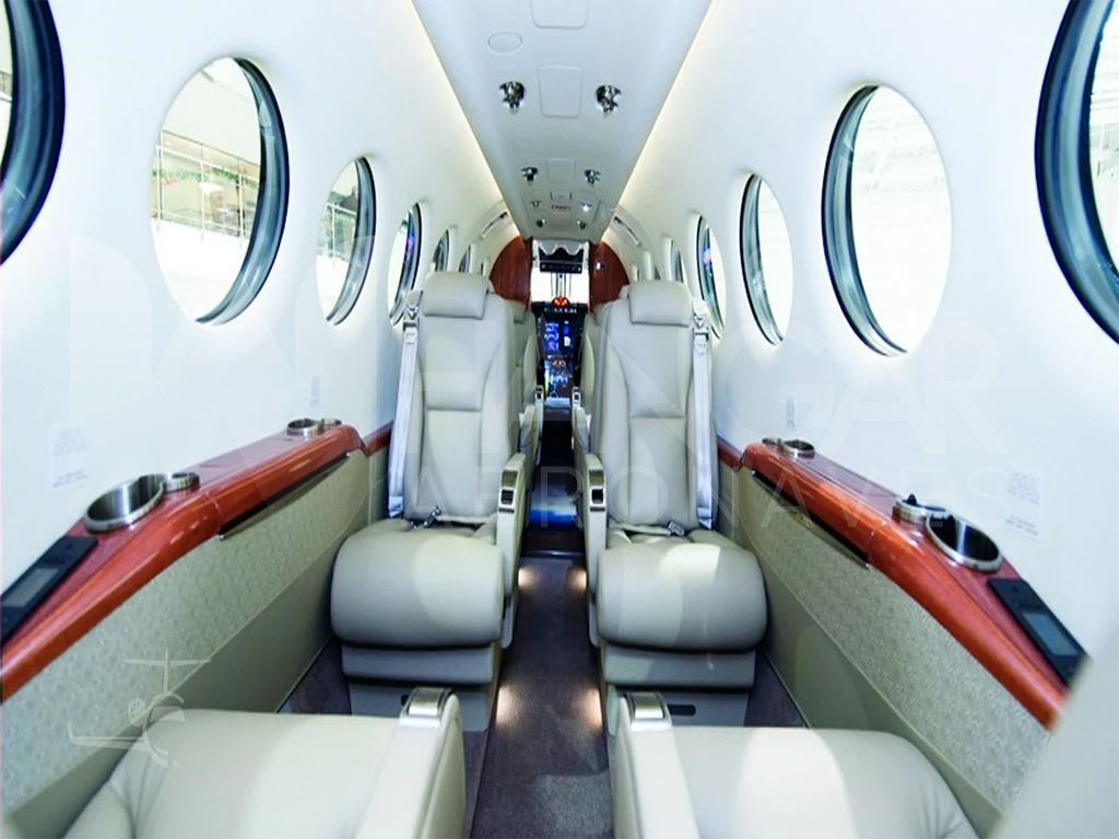 BEECHCRAFT KING AIR 350 2014