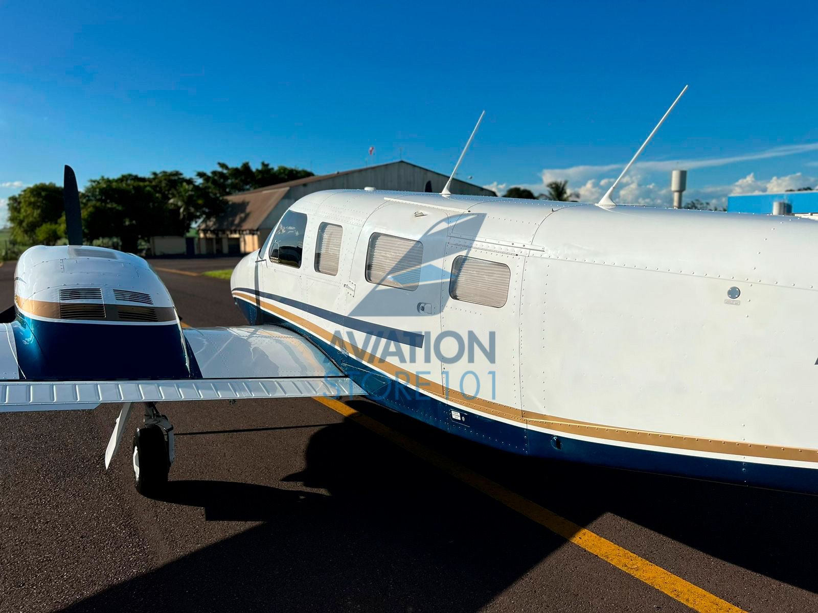 PIPER SENECA V PA-34-220T 1999