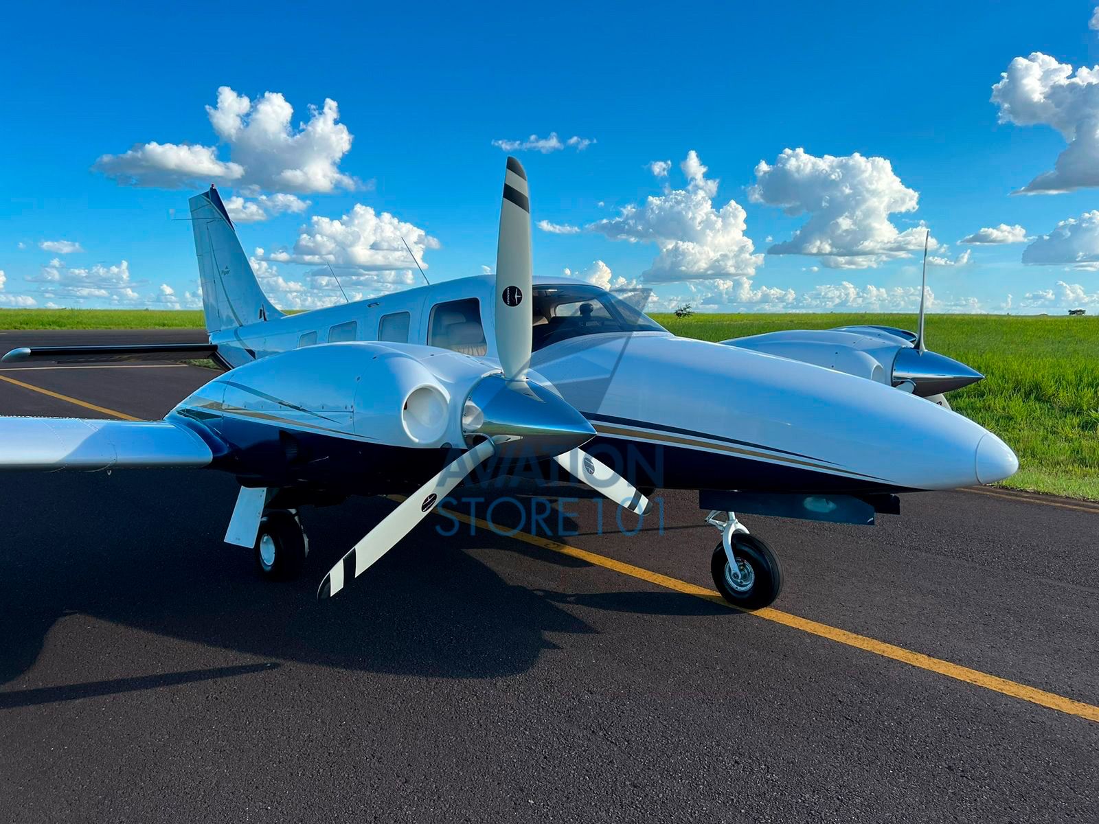 PIPER SENECA V PA-34-220T 1999