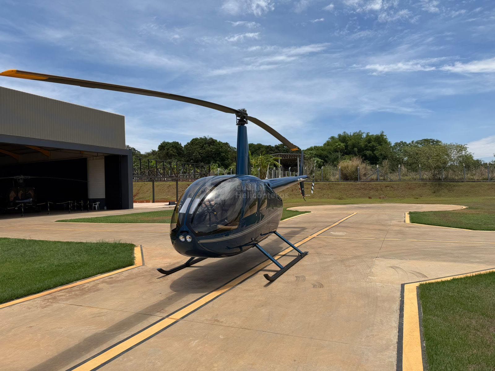 ROBINSON R44 RAVEN II 2012