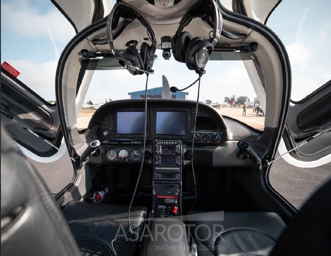 CIRRUS SR22 G3 GTS 2008
