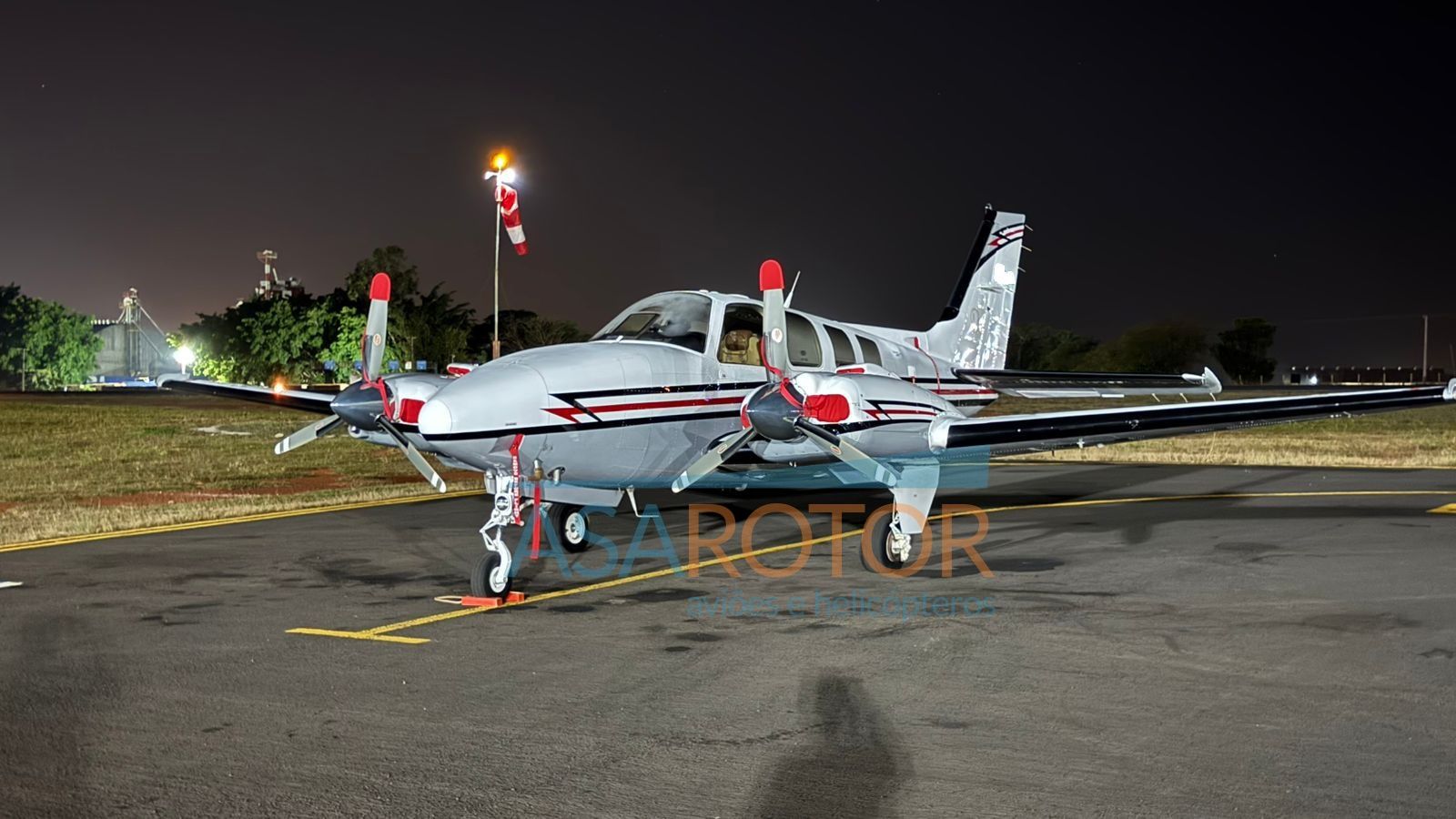 BEECHCRAFT BARON G58 2007