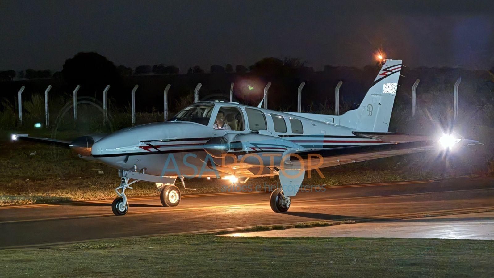 BEECHCRAFT BARON G58 2007