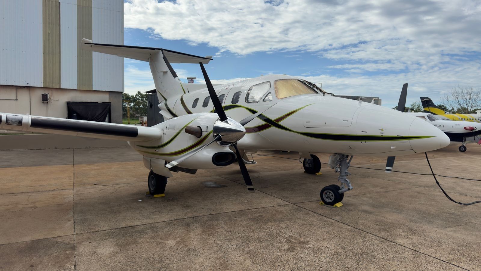 EMBRAER XINGU 2 1980