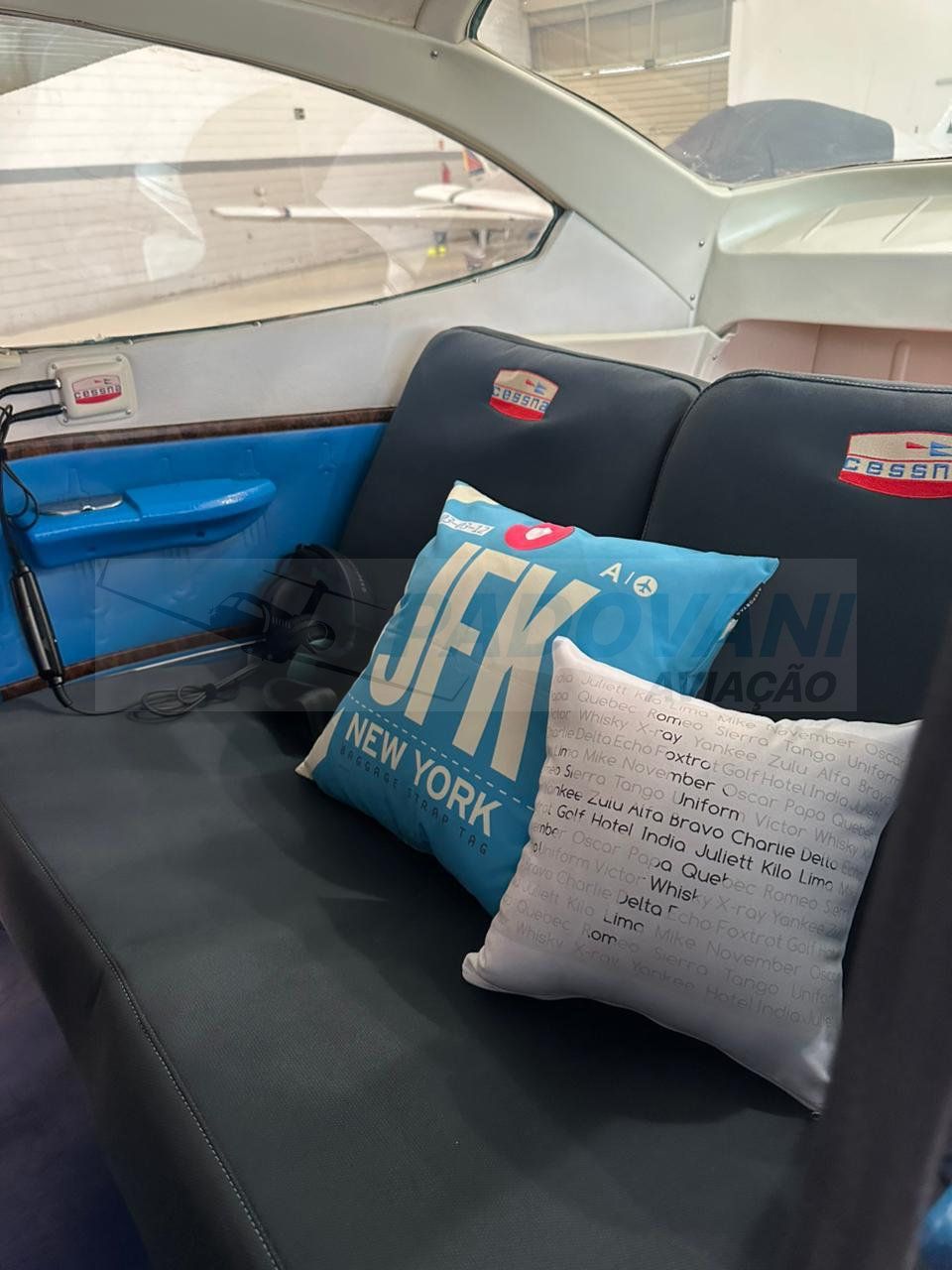 CESSNA 182P SKYLANE 1974