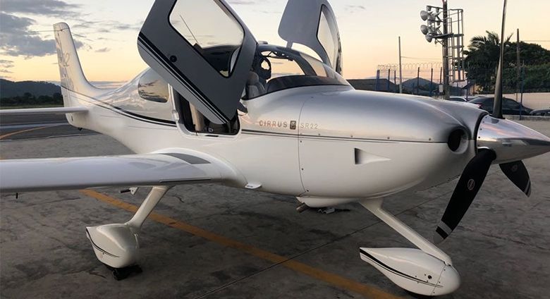 CIRRUS SR22 2011