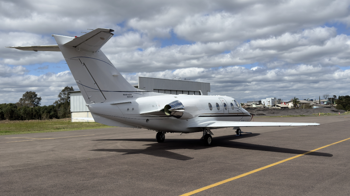 HAWKER 400XP 2010