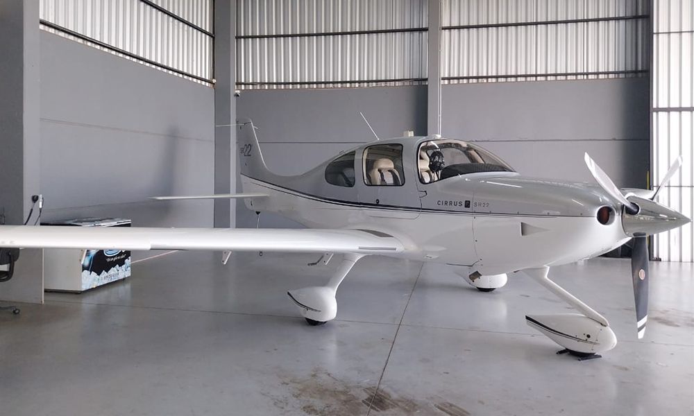 CIRRUS SR22 2011