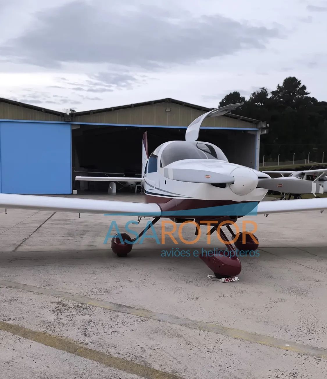 VANS RV10 FLYER 2018