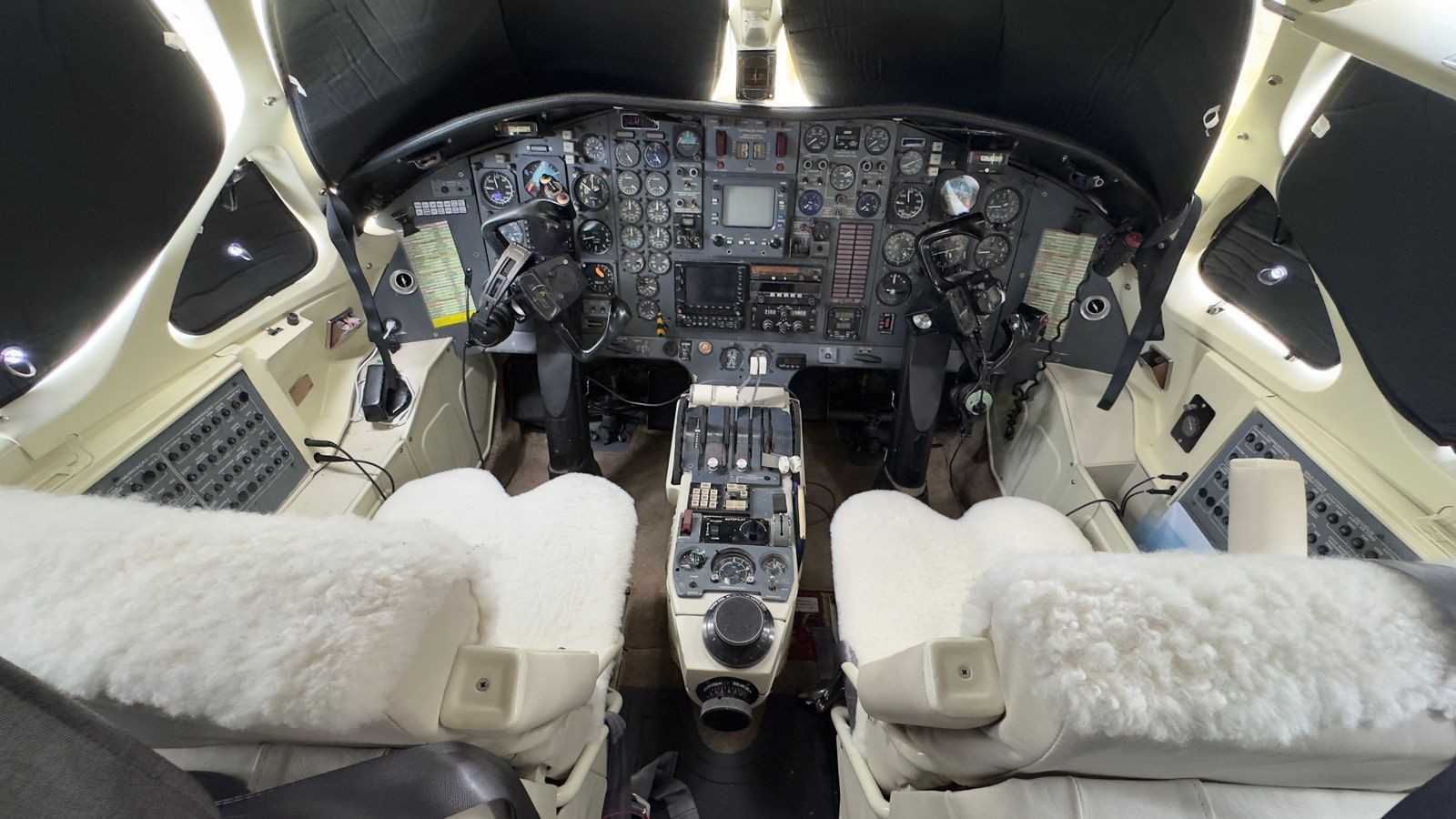 EMBRAER XINGU 2 1980