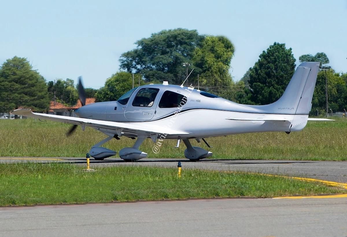 CIRRUS SR22T G6 GTS PLATINUM 2018