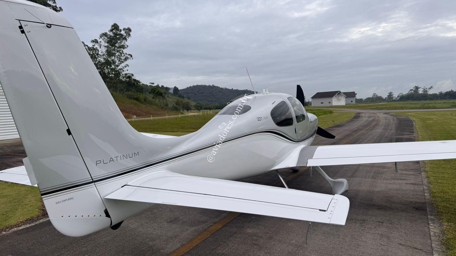 CIRRUS SR22T G6 GTS PLATINUM 2018