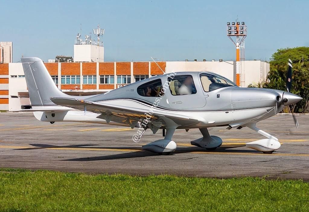 CIRRUS SR22T G6 GTS PLATINUM 2018
