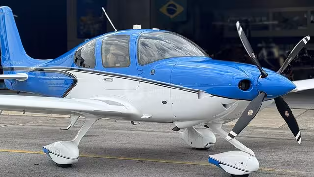 CIRRUS SR22T G6 2023