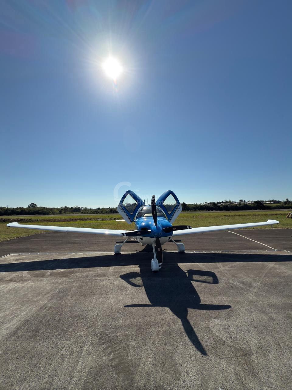 CIRRUS SR22T G6 2023