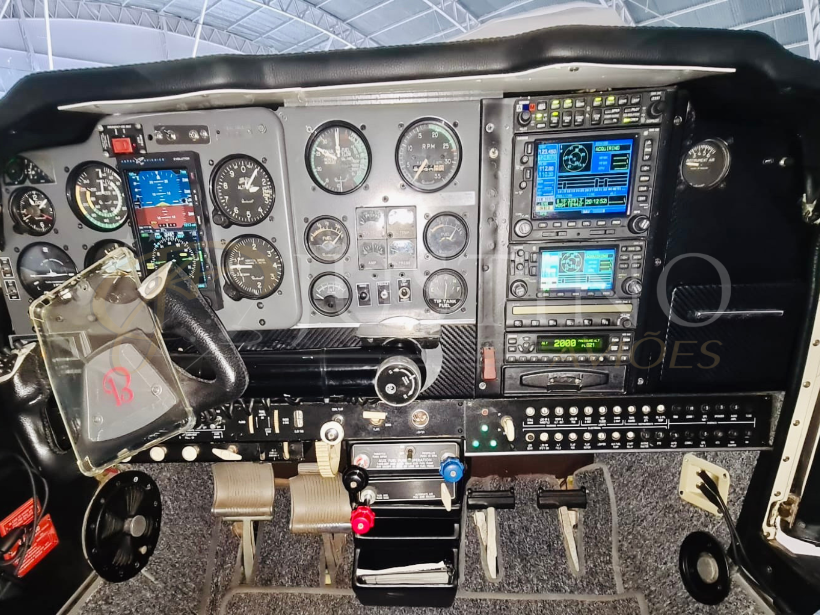 BEECHCRAFT BONANZA V35B 1975