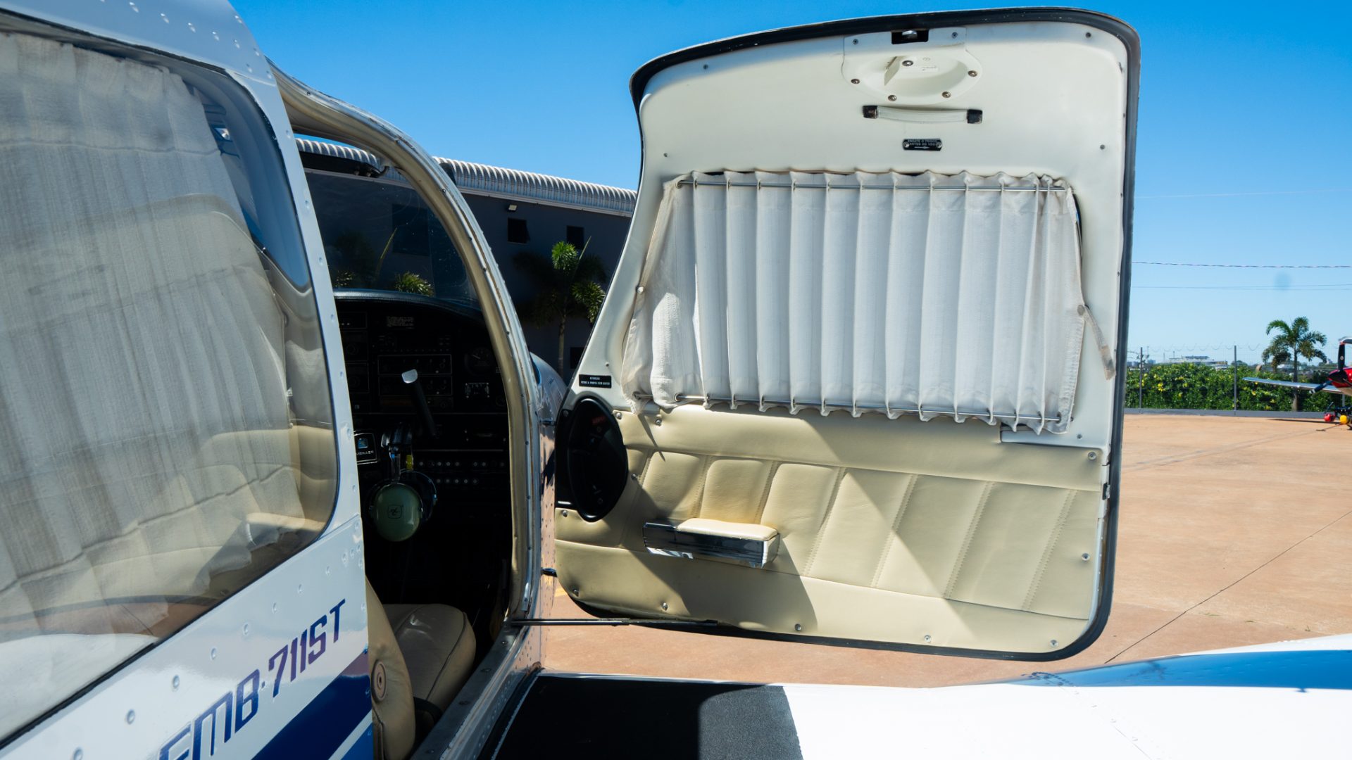 EMBRAER CORISCO TURBO 1985