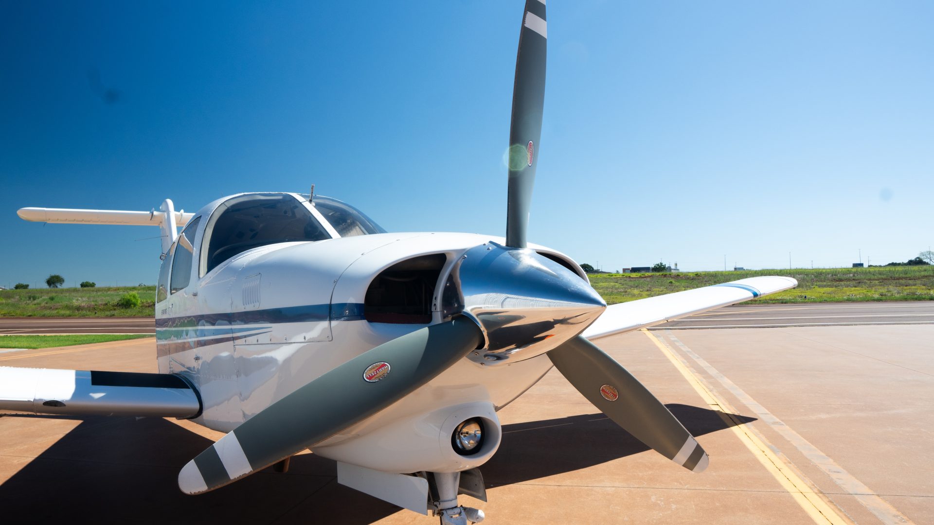 EMBRAER CORISCO TURBO 1985