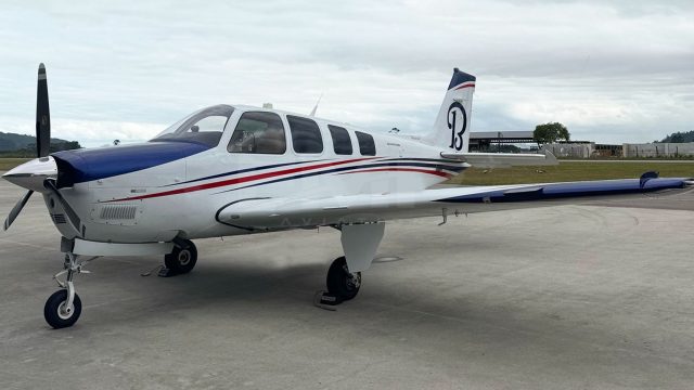 BEECHCRAFT BONANZA G36 2016