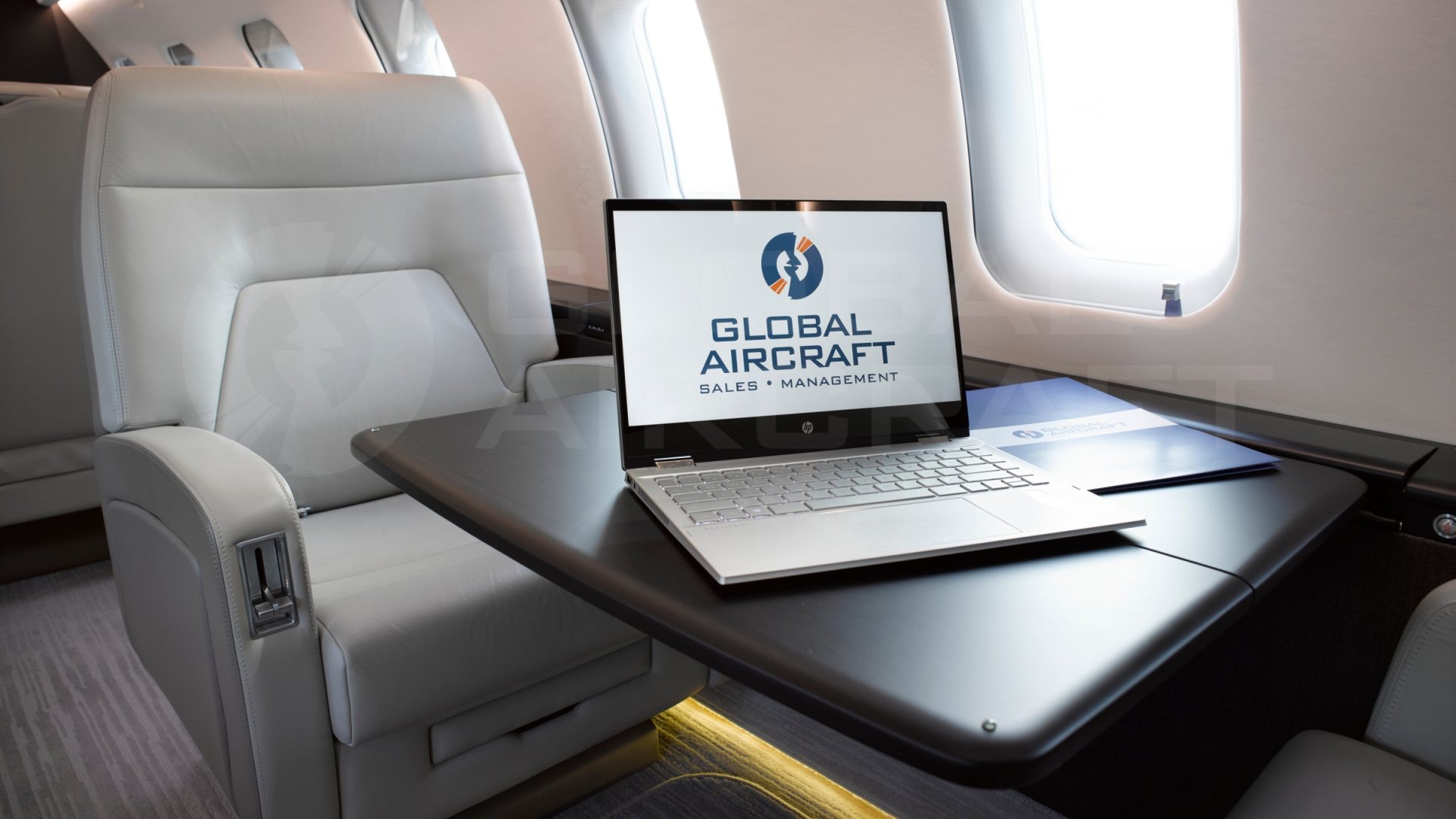 BOMBARDIER CHALLENGER 605 2010