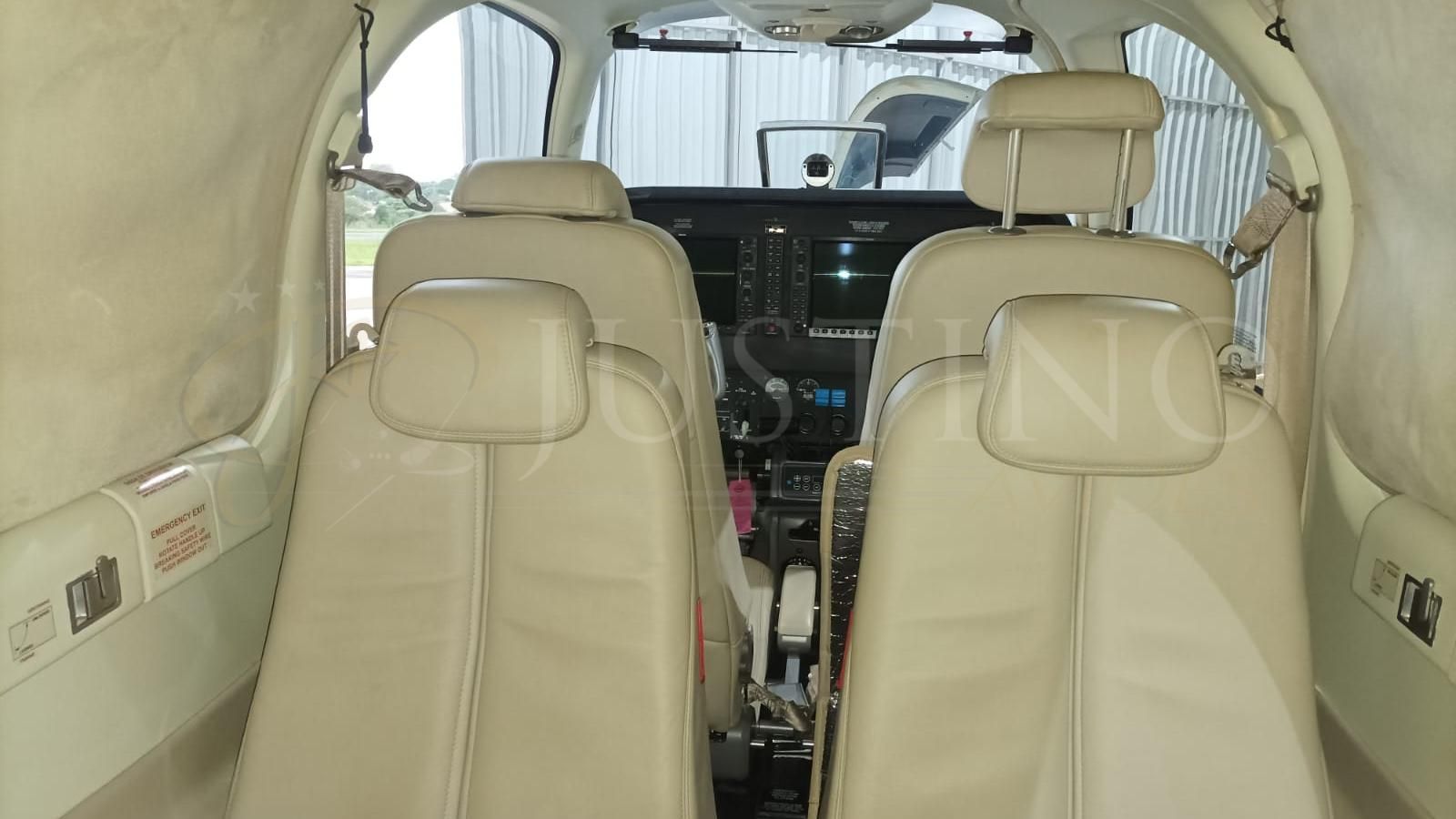 BEECHCRAFT BARON G58 2012