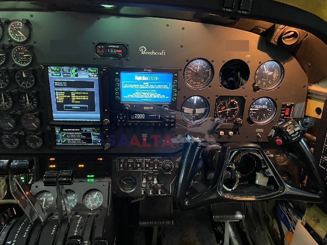 BEECHCRAFT KIGN AIR B200 1982