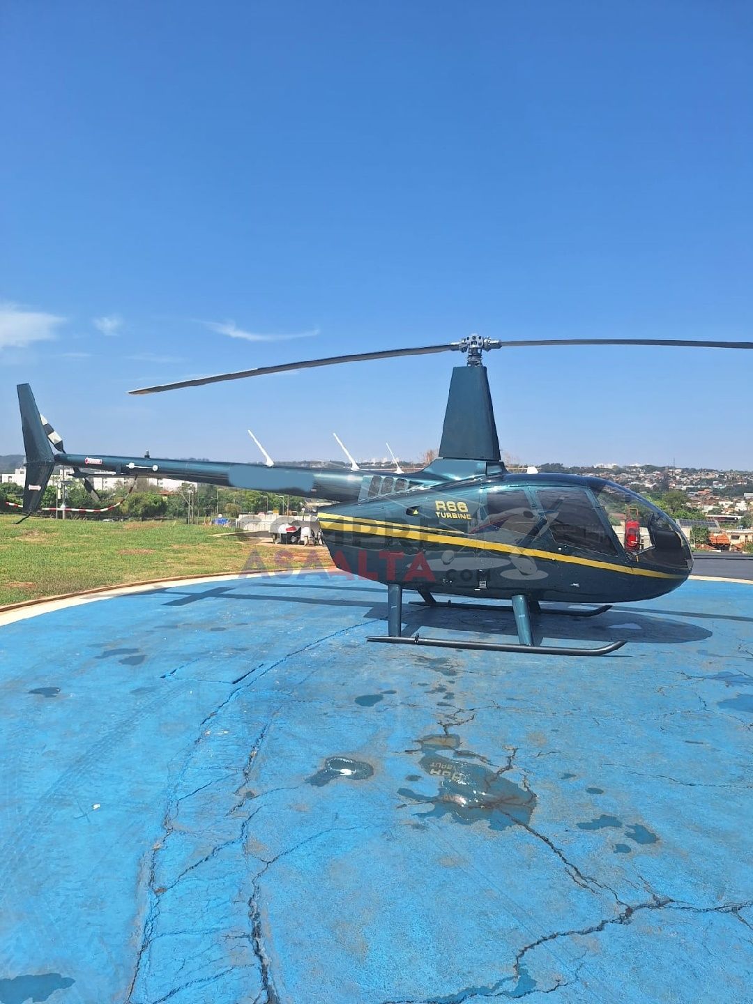 ROBINSON R66 TURBINE 2013