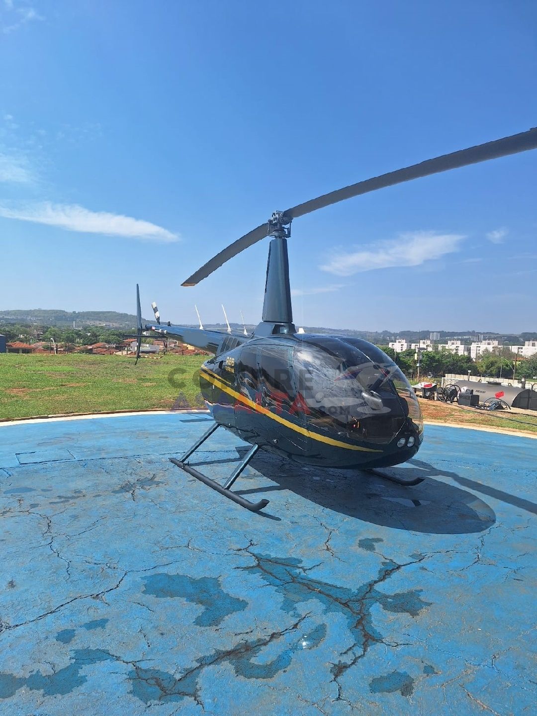 ROBINSON R66 TURBINE 2013