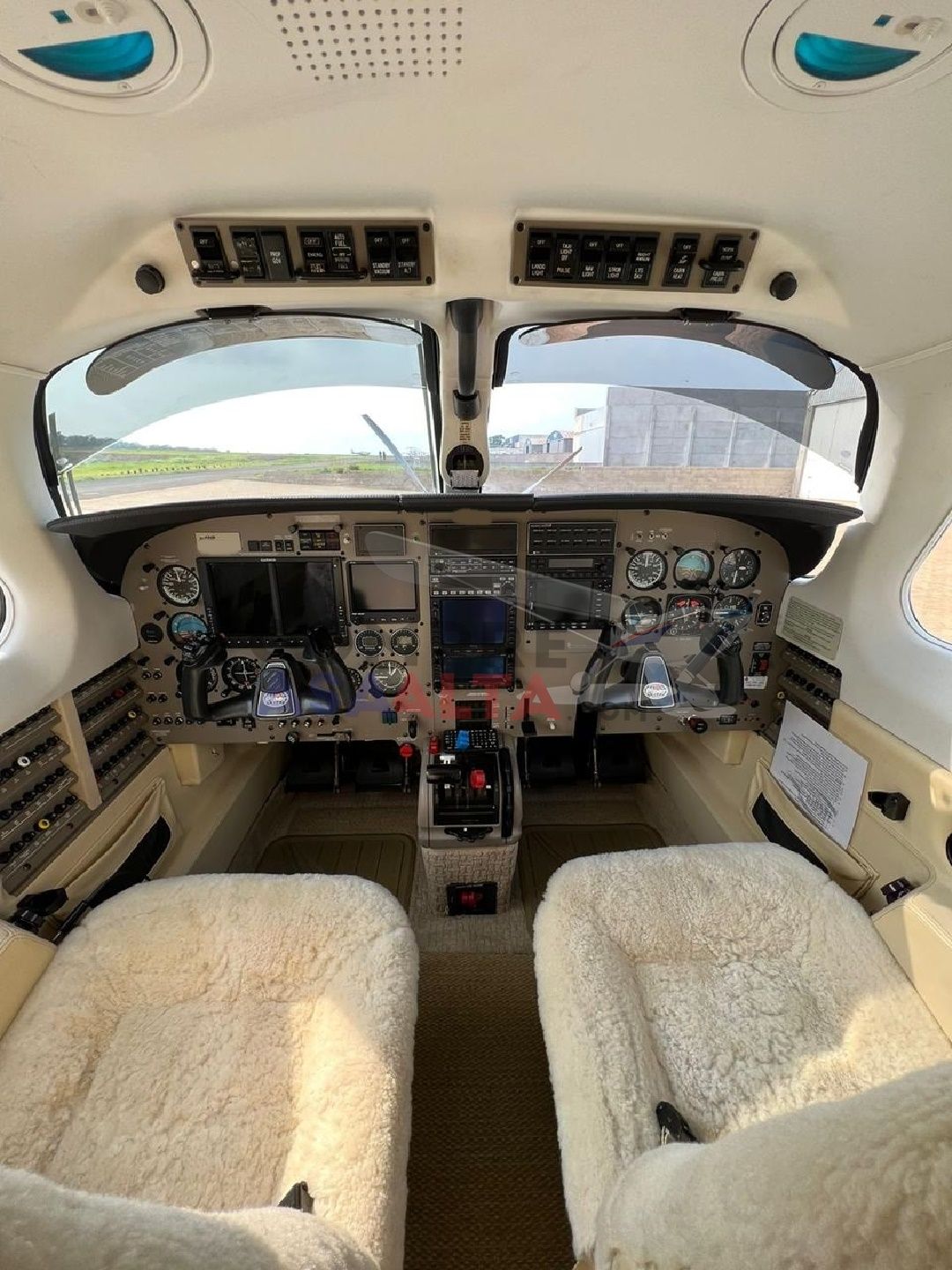 PIPER JETPROP DLX 1999