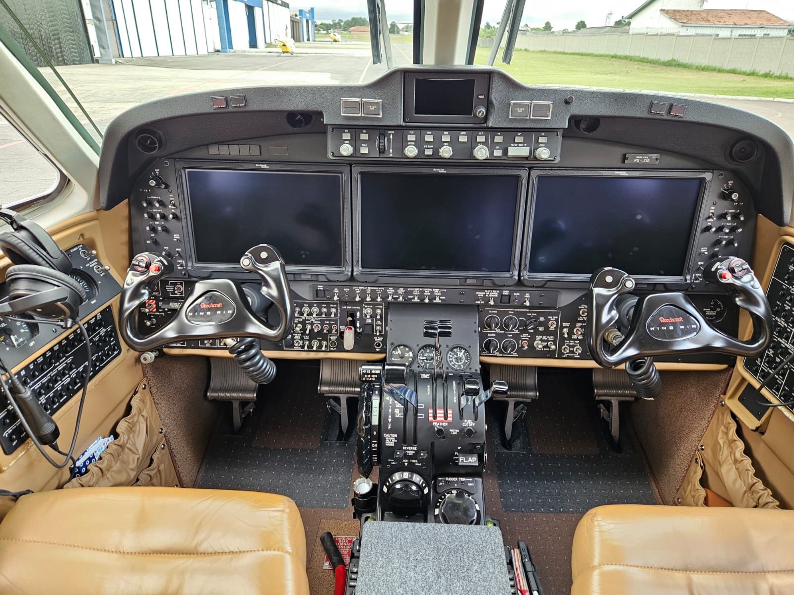 BEECHCRAFT KING AIR 350i 2019