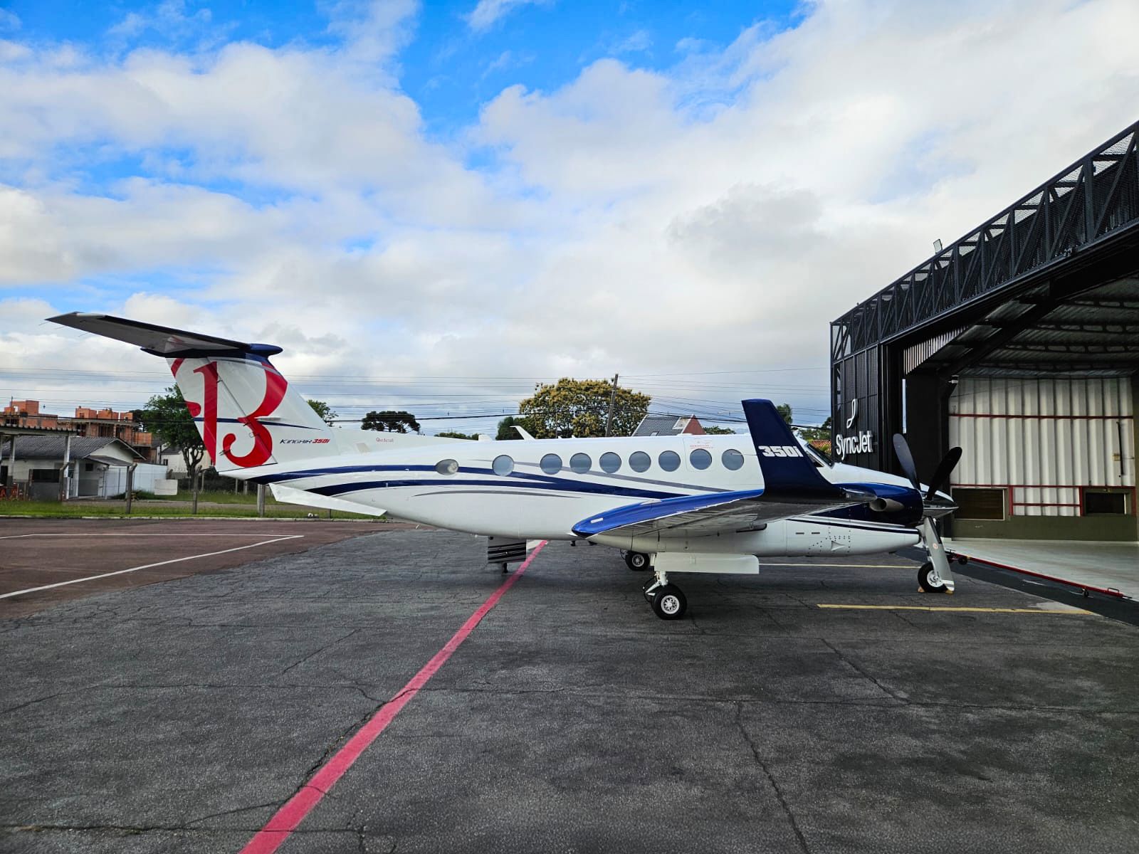 BEECHCRAFT KING AIR 350i 2019