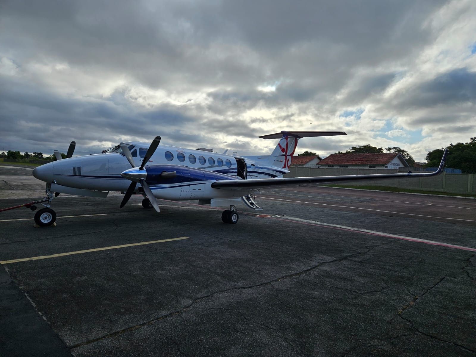 BEECHCRAFT KING AIR 350i 2019