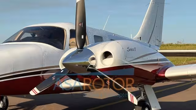 Piper PA34-220T SENECA V 2009