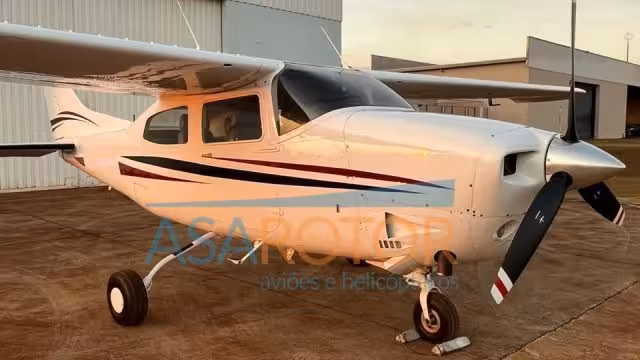 CESSNA T210M CENTURION II TURBO 1977