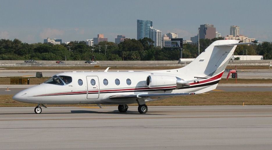 HAWKER 400XP 2006